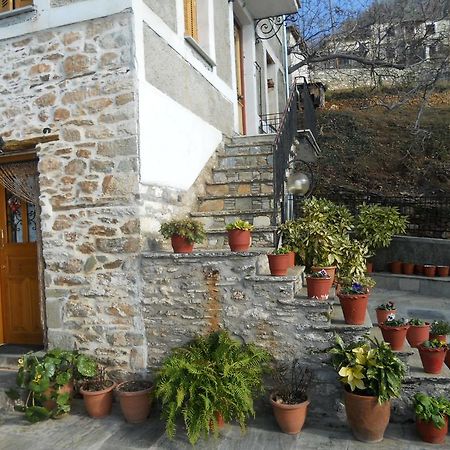 Agios Lavrentios Sarafis Guesthouse מראה חיצוני תמונה