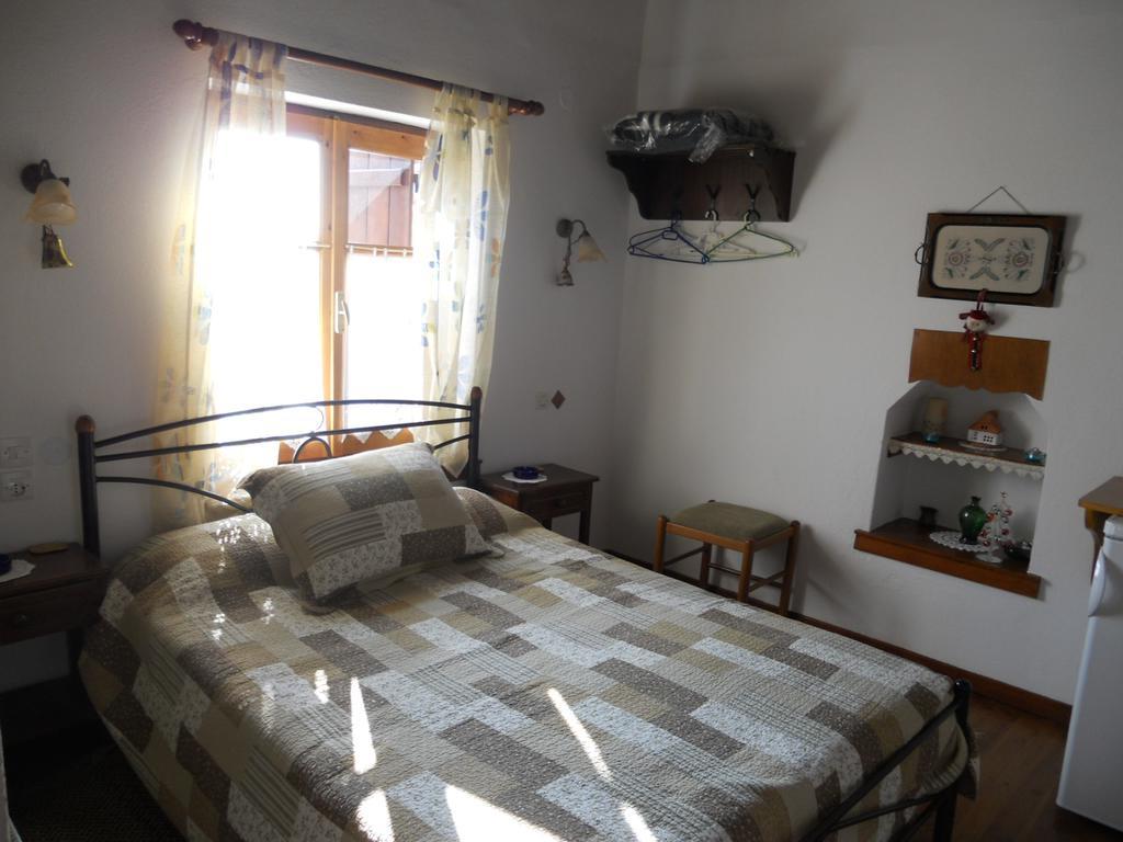 Agios Lavrentios Sarafis Guesthouse מראה חיצוני תמונה