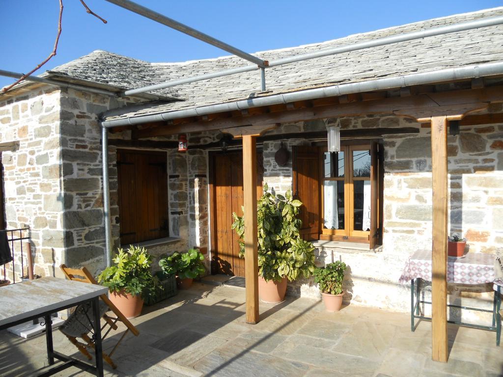 Agios Lavrentios Sarafis Guesthouse מראה חיצוני תמונה
